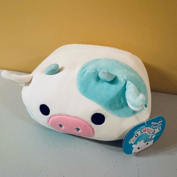 Nwt 8"Belana  Cow Stackable Squishmallows - Picture 2 of 5
